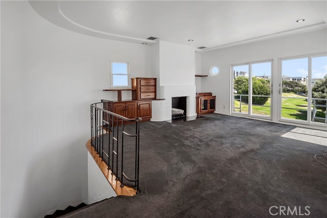 225 27th Street, Manhattan Beach, California 90266, 4 Bedrooms Bedrooms, ,2 BathroomsBathrooms,Residential,Sold,27th,SB21159136