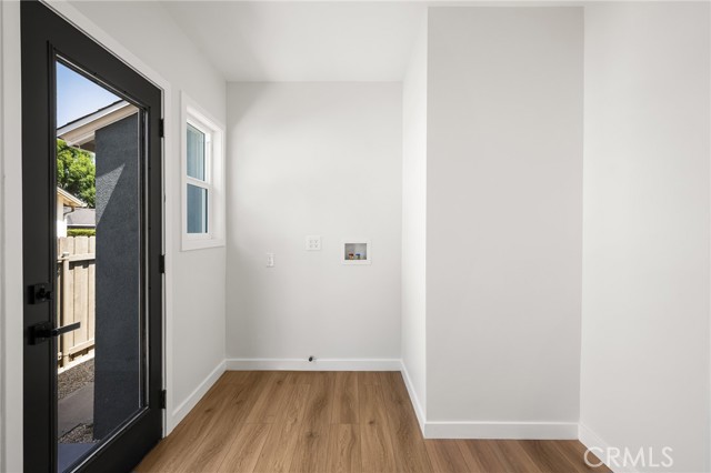 17216 Lorne Street, Van Nuys CA: https://media.crmls.org/medias/a9c80701-e03a-4470-a659-315ac196f0ec.jpg