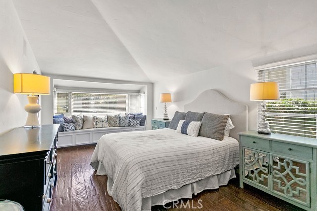 52 EMERALD BAY, Laguna Beach CA: https://media.crmls.org/medias/a9c965ed-9ac9-49f7-a070-cb742cc21d18.jpg