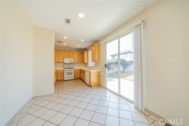 26108 Arabian Court, Moreno Valley CA: https://media.crmls.org/medias/a9c9768e-2e8c-46d6-a529-5087df987b1c.jpg