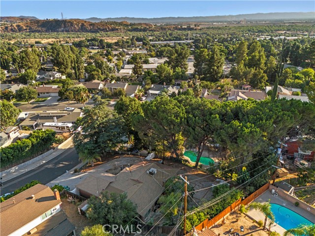 10685 Ledeen Drive, Lakeview Terrace CA: https://media.crmls.org/medias/a9caed21-44cf-42ac-bf41-982820447d94.jpg