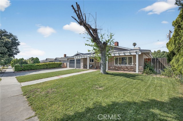 1463 Clock Ave, Redlands CA: https://media.crmls.org/medias/a9caf961-7bb0-47f9-8998-347ed2cf3997.jpg