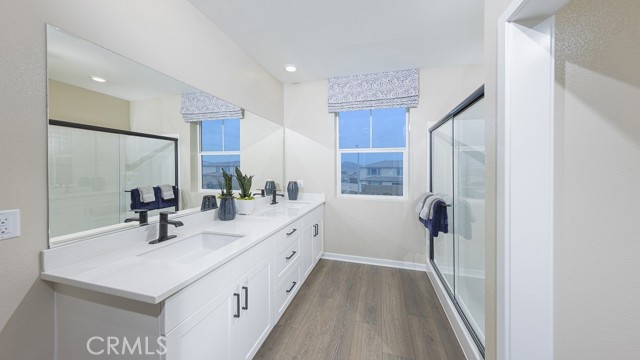 Detail Gallery Image 7 of 15 For 33203 Opal Glass Dr, French Valley,  CA 92596 - 3 Beds | 2/1 Baths