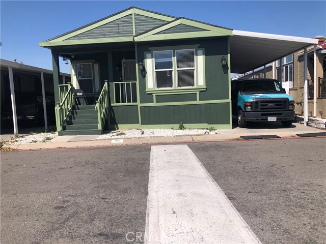 Detail Gallery Image 3 of 24 For 4901 Green River Rd #20,  Corona,  CA 92878 - 3 Beds | 2 Baths