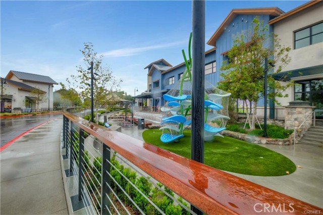 19538 Crystal Ridge Lane, Porter Ranch CA: https://media.crmls.org/medias/a9cc5455-f385-43ff-a115-9b1a14236daf.jpg