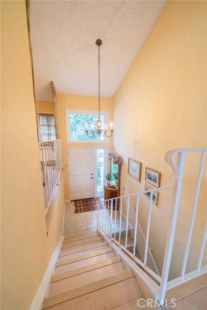 33 Oaktree Lane, Rolling Hills Estates, California 90274, 2 Bedrooms Bedrooms, ,3 BathroomsBathrooms,Residential,Sold,Oaktree,OC22217896