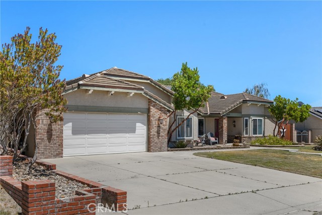 4578 Monaco Court, Santa Maria CA: https://media.crmls.org/medias/a9cce036-0a2e-4989-9784-7d4b003f9724.jpg