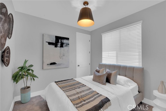 619 E Walnut, Monrovia CA: https://media.crmls.org/medias/a9cd5ba1-33b1-4b92-b283-a61999f0846a.jpg