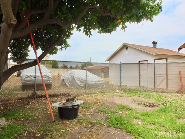 10505 Artesia Blvd., Bellflower CA: https://media.crmls.org/medias/a9cda21b-39e0-4db2-9e02-b611ca3eebf7.jpg