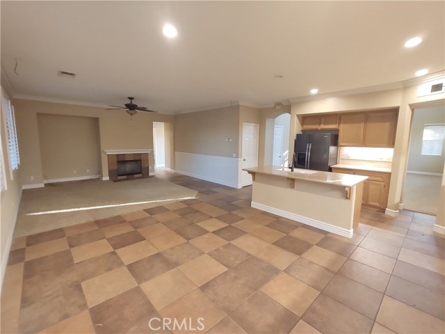 Detail Gallery Image 10 of 35 For 6344 Erica Ct, Corona,  CA 92880 - 4 Beds | 3 Baths