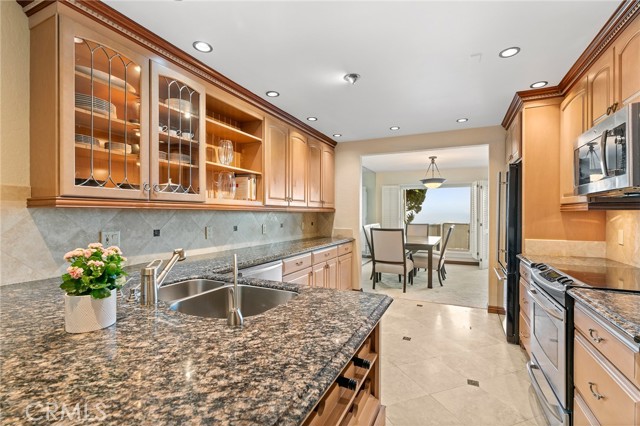 Large kitchen has all the amenities you need.