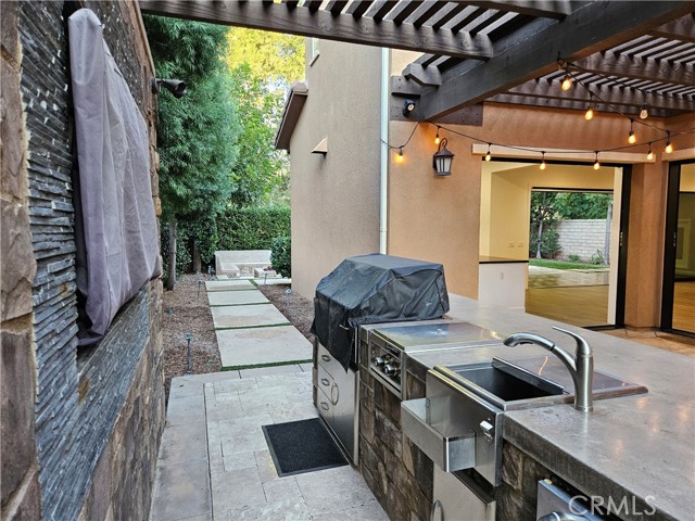 Detail Gallery Image 14 of 75 For 11 Peony, Lake Forest,  CA 92630 - 6 Beds | 4/1 Baths