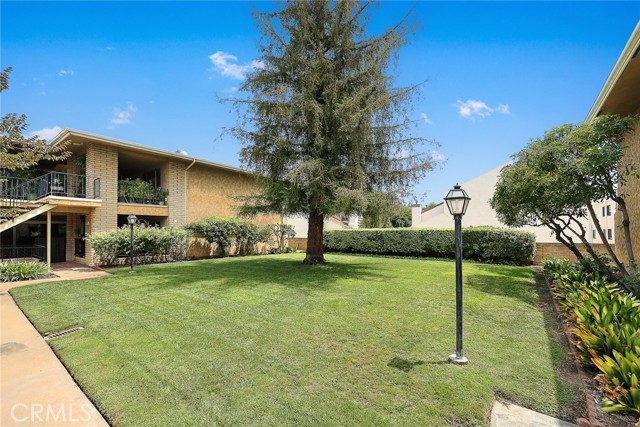 620 West Huntington, 216 photo 36