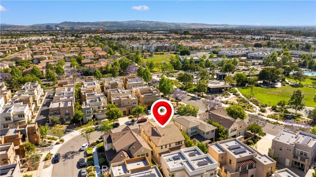 105 newall, Irvine CA: https://media.crmls.org/medias/a9d0a99f-8f27-42f8-898a-97357305121f.jpg