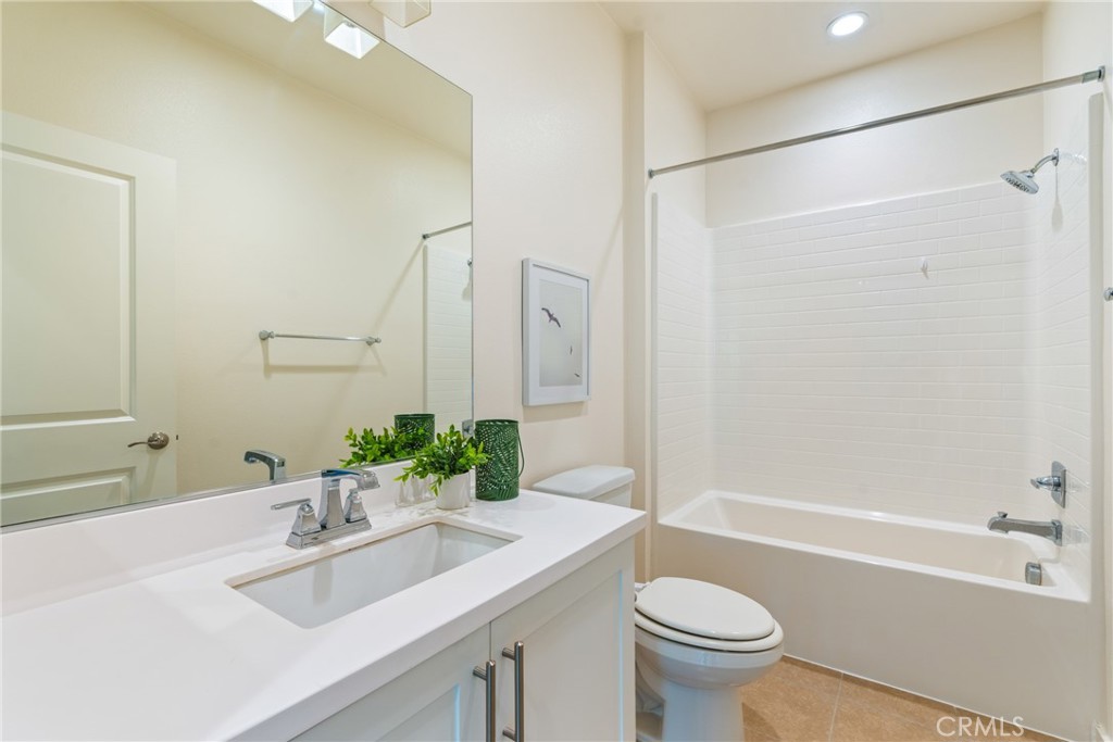 A9d17c5e 245e 46a2 B9f2 C5846eab8bc2