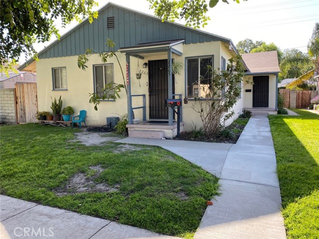 2265 Granada Ave, Long Beach, CA 90815