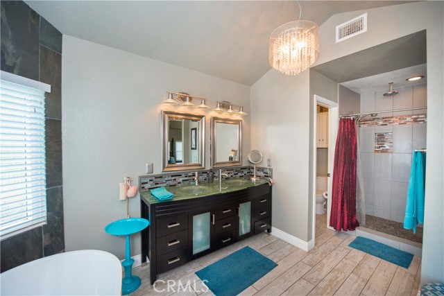 Detail Gallery Image 35 of 73 For 2531 Independence Way, Corona,  CA 92882 - 4 Beds | 3 Baths