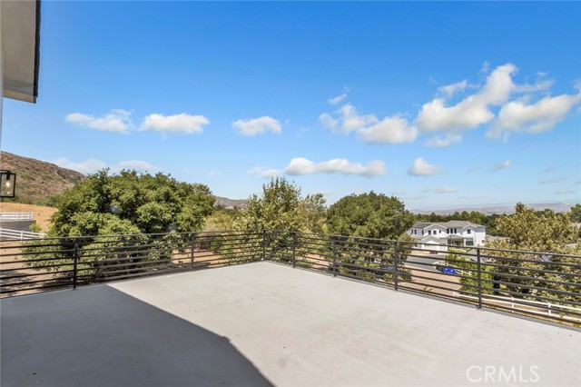 26474 Ranch Creek Road, Canyon Country CA: https://media.crmls.org/medias/a9d29e5e-5fb8-4c96-9f0b-986f3a123387.jpg