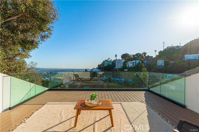 Detail Gallery Image 25 of 55 For 8566 Hollywood Bld, Los Angeles,  CA 90069 - 6 Beds | 6/1 Baths