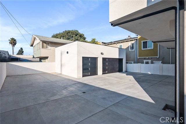 2321 Vanderbilt Lane, Redondo Beach, California 90278, 6 Bedrooms Bedrooms, ,2 BathroomsBathrooms,Residential,Sold,Vanderbilt,CV20231019