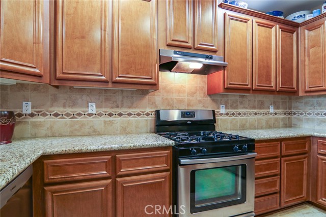 Detail Gallery Image 15 of 43 For 1336 Marseille Ln, Roseville,  CA 95747 - 3 Beds | 3 Baths