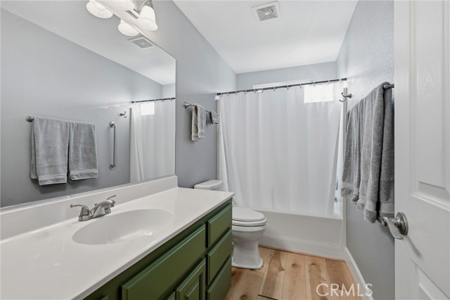 Detail Gallery Image 23 of 30 For 19093 Ravenhill Road, Hidden Valley Lake,  CA 95467 - 3 Beds | 2 Baths