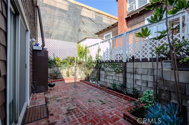 1140 Ardmore Avenue, Manhattan Beach, California 90266, 4 Bedrooms Bedrooms, ,2 BathroomsBathrooms,Residential,Sold,Ardmore,SB22018901