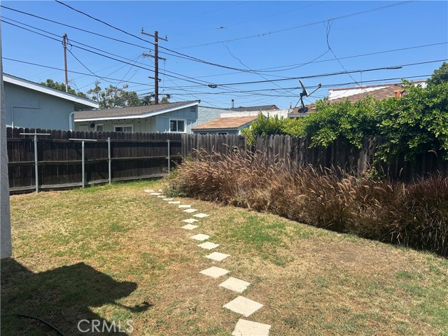 Detail Gallery Image 8 of 10 For 3642 California Ave, Long Beach,  CA 90807 - 2 Beds | 1 Baths
