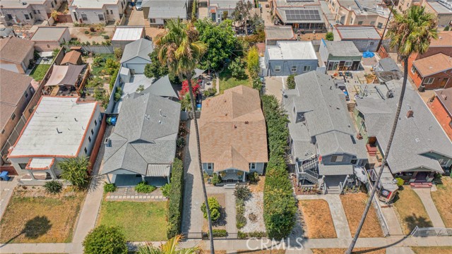 3819 3rd Avenue, Los Angeles, California 90008, 3 Bedrooms Bedrooms, ,1 BathroomBathrooms,Single Family Residence,For Sale,3rd,SR24177242