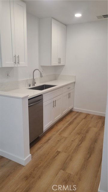13120 Dronfield Avenue photo 2