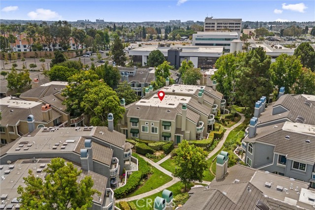 7291 Coho Dr, Huntington Beach CA: https://media.crmls.org/medias/a9d5d761-1ca5-4af6-a85f-5c8ba0dc59c9.jpg