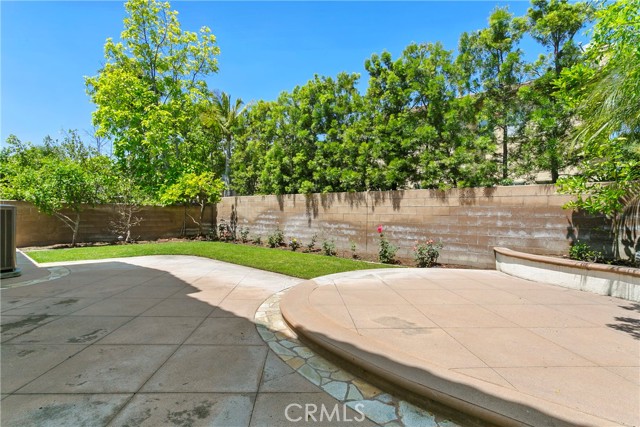 Detail Gallery Image 10 of 41 For 25 Sebastian, Irvine,  CA 92602 - 4 Beds | 3 Baths