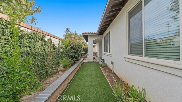 Detail Gallery Image 14 of 27 For 4547 S Luna Privado, Ontario,  CA 91761 - 2 Beds | 2 Baths
