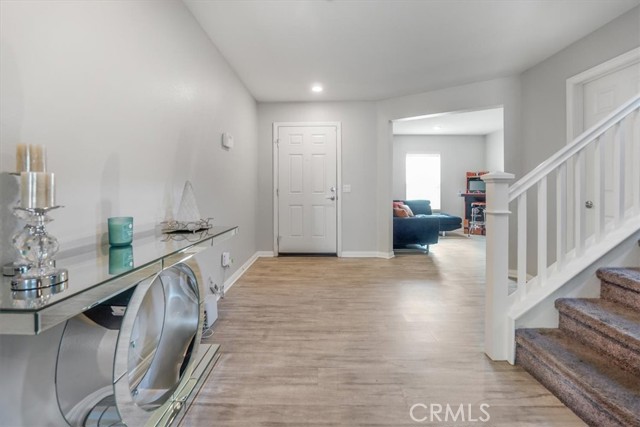 5532 Bertini Way, Fontana CA: https://media.crmls.org/medias/a9d64bdc-55ed-4153-aadb-e3b33e6fe9ca.jpg