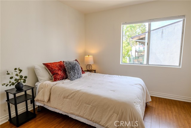 Detail Gallery Image 13 of 22 For 5460 White Oak #K301,  Encino,  CA 91316 - 2 Beds | 2 Baths