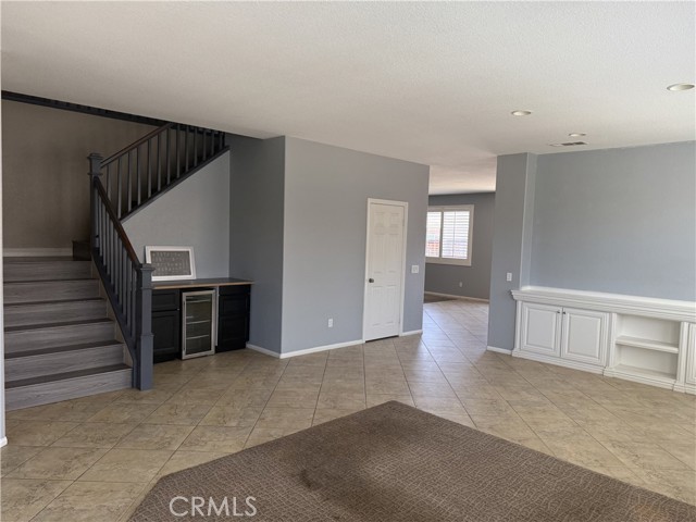 396 Suncup Circle, Hemet CA: https://media.crmls.org/medias/a9d67ffd-58e9-4139-9710-82dd9058e4b8.jpg