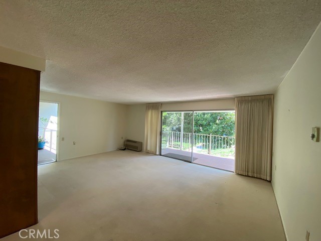 Detail Gallery Image 4 of 26 For 547 via Estrada #N,  Laguna Woods,  CA 92637 - 2 Beds | 2 Baths