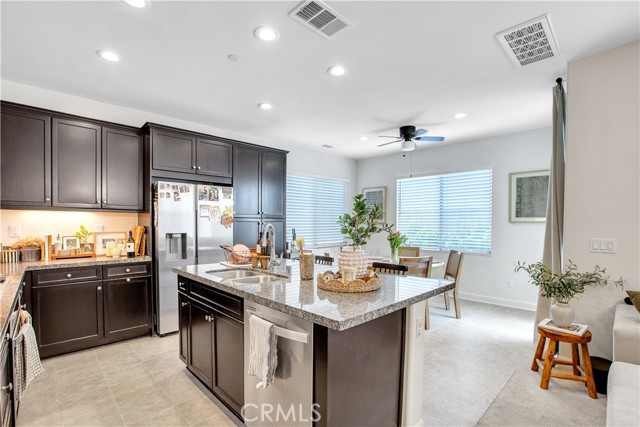 15730 Moonflower Avenue, Chino CA: https://media.crmls.org/medias/a9d70db6-8bd1-401b-b09d-dfa64afc47b9.jpg