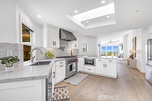 15 Segovia, San Clemente CA: https://media.crmls.org/medias/a9d71ffd-8e9f-4375-aecd-a9cc108c04fd.jpg