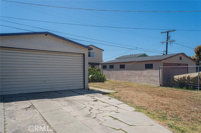7029 4th Avenue, Los Angeles CA: https://media.crmls.org/medias/a9d78e32-a070-4438-9576-b4e485c41146.jpg