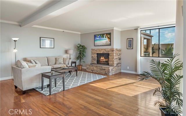 Cozy stacked stone fireplace for those cool (ish) winter nights.  Please note that TV is for staging purposes and curently not wired for wall mount TV