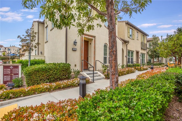 Detail Gallery Image 29 of 55 For 20310 Paseo Los Arcos, Porter Ranch,  CA 91326 - 4 Beds | 3 Baths