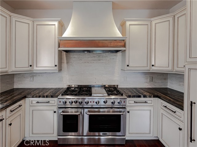 1036 Palos Verdes Boulevard, Redondo Beach CA: https://media.crmls.org/medias/a9d8eb33-a5d7-4a1c-a75e-865d427f2fba.jpg