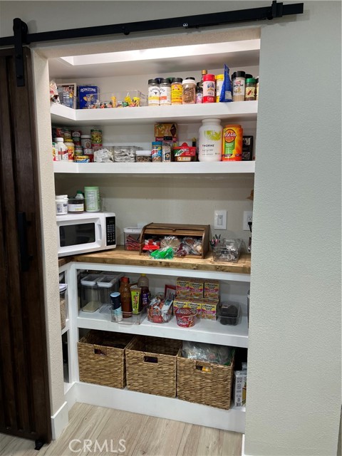 116 Yosemite Avenue, Perris CA: https://media.crmls.org/medias/a9d92e45-bbae-4c4b-9d47-a87243da4417.jpg