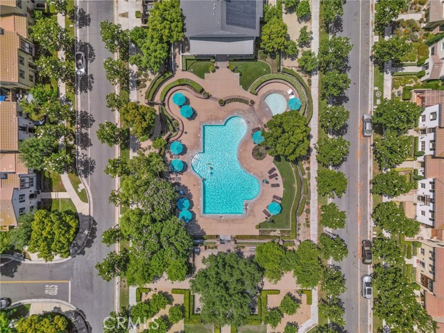 3943 E Lindenwood Drive, Ontario CA: https://media.crmls.org/medias/a9d9dde4-488f-4e7b-87f8-66a2a46ce60a.jpg
