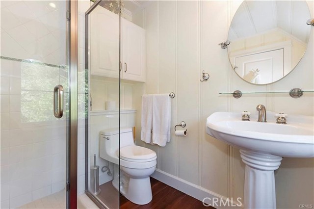 855 Lake Drive, Lake Arrowhead CA: https://media.crmls.org/medias/a9da1dee-d2e4-4b32-9a31-a3839c3640bc.jpg