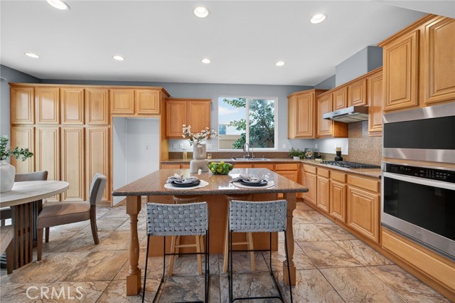 Detail Gallery Image 19 of 56 For 45590 Alpine, Temecula,  CA 92592 - 5 Beds | 3/1 Baths