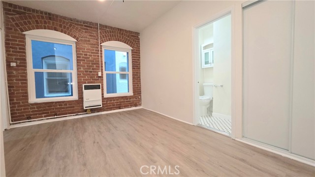 Detail Gallery Image 4 of 12 For 3408 Sunset Boulevard #107,  Silver Lake Los Angeles,  CA 90026 - 1 Beds | 1 Baths