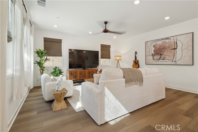 26288 Meadow Dr, San Juan Capistrano CA: https://media.crmls.org/medias/a9db110c-658e-49b0-b630-e8fc66a21c7b.jpg