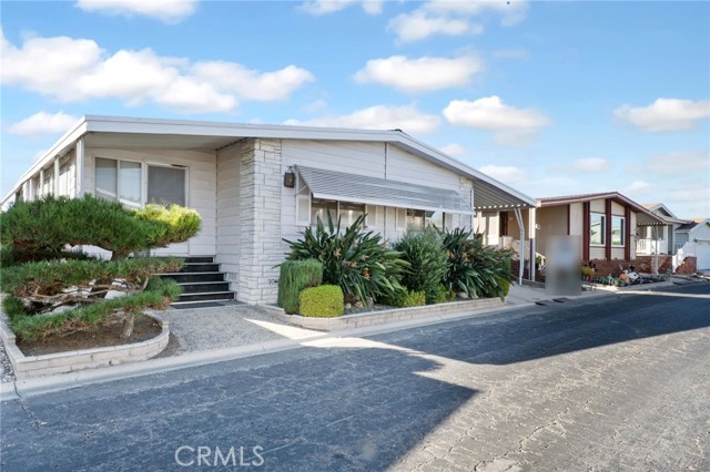 Front Image Thumbnail for CRPW26214575